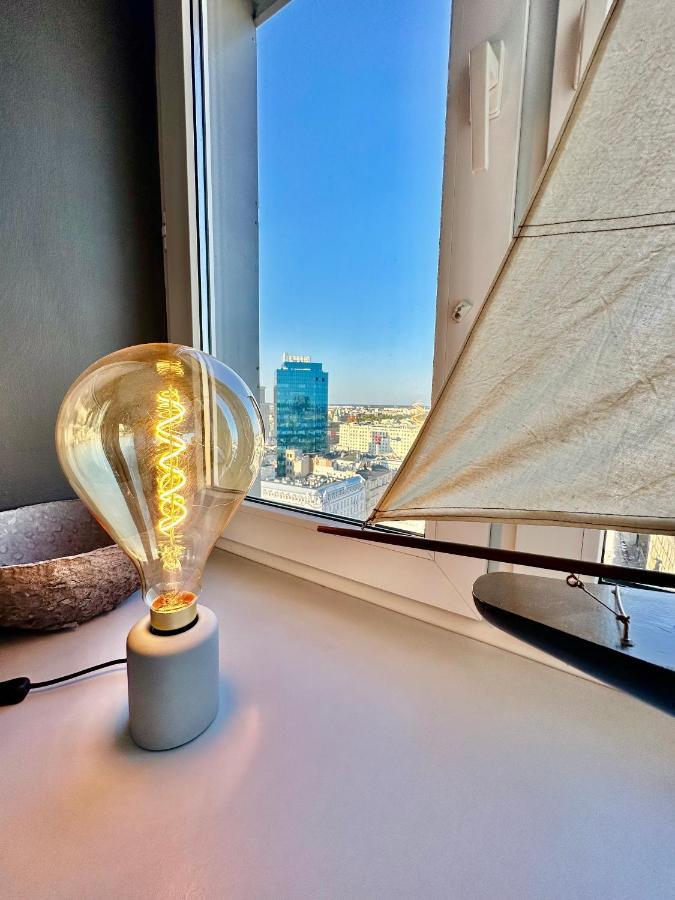 Super Apartament Grey Centrum 2X Metro Fast Wifi 300 Mbs Netflix Appletv Smarttv Spotify Panorama Miasta Warsaw Exterior photo