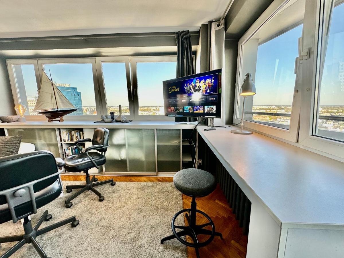 Super Apartament Grey Centrum 2X Metro Fast Wifi 300 Mbs Netflix Appletv Smarttv Spotify Panorama Miasta Warsaw Exterior photo